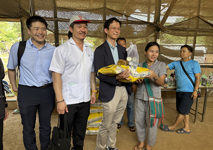 Mae laキャンプの病院支援