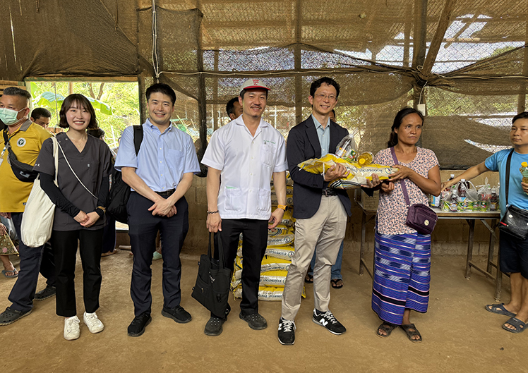 Mae laキャンプの病院支援