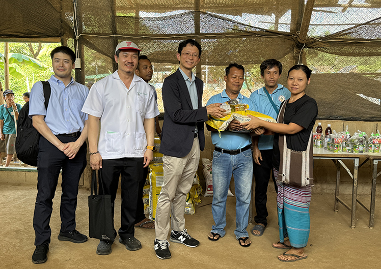 Mae laキャンプの病院支援