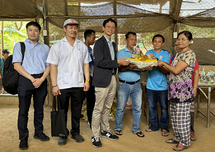 Mae laキャンプの病院支援